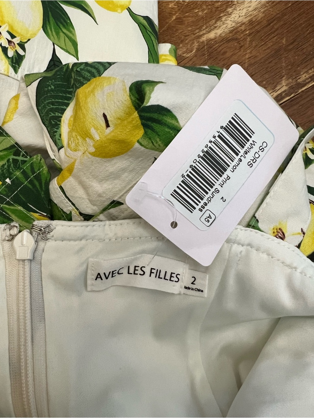 Avec Les Filles White Midi Dress with Lemon Print - Picture 7 of 8